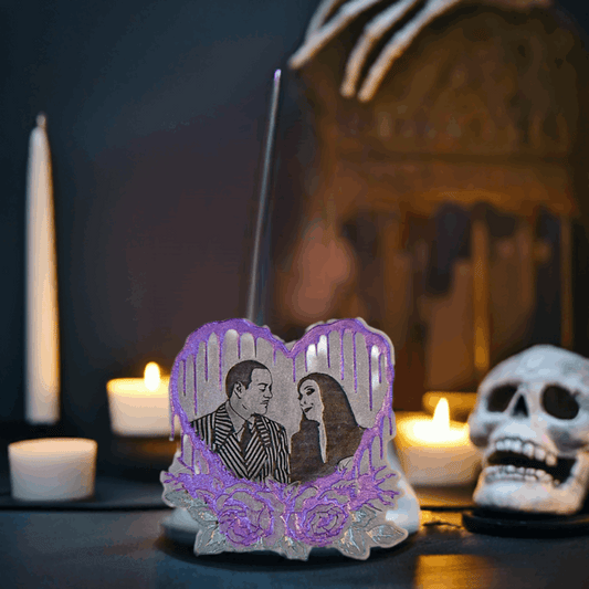 Morticia & Gomez - Chilo Chic