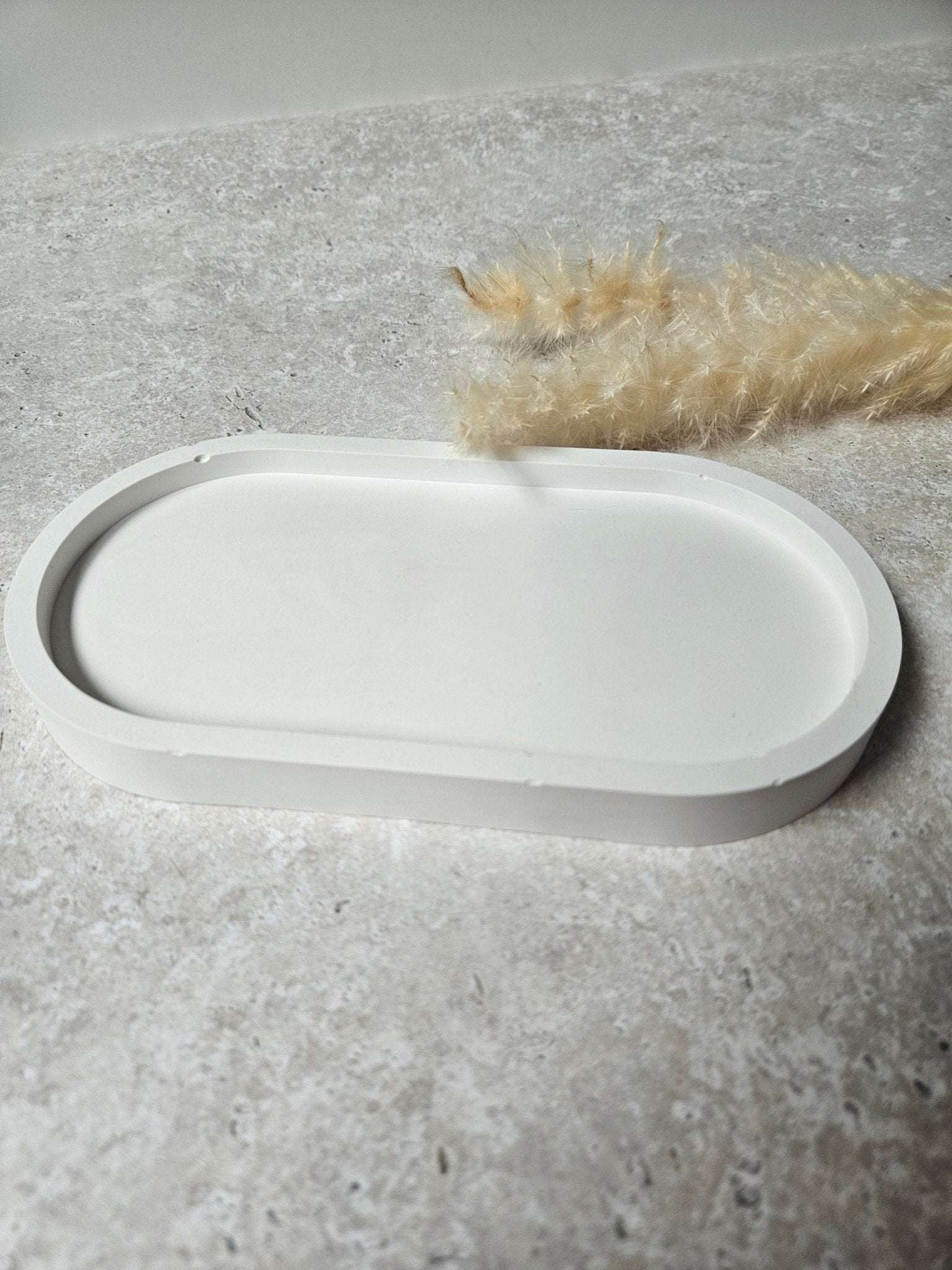 Oval Concrete Tray - Chilo Chic